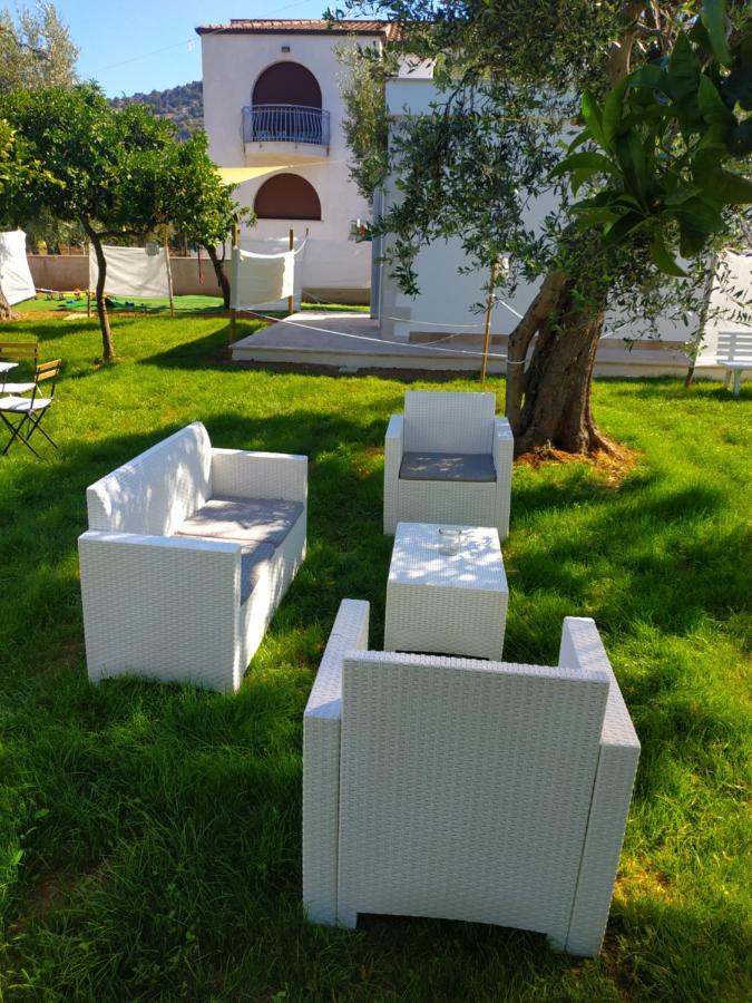 Le Case Di Nettuno Villa Mattinata Buitenkant foto